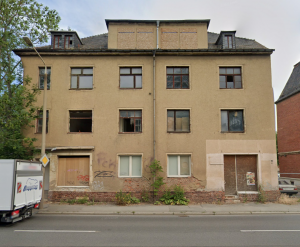 Mehrfamilienhaus mit Gewerbeeinheit zur Verwirklichung in Zwickau zu verkaufen